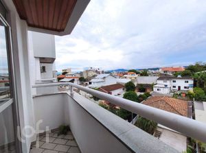 Image 6 - 298653
