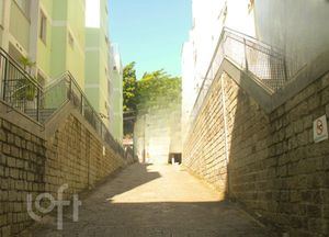 Image 6 - 298656