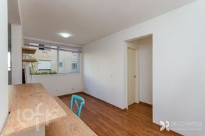 Image 1 - 298766