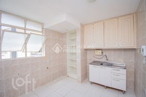 Image 11 - 298835