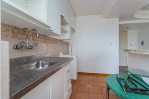 Image 12 - 298922