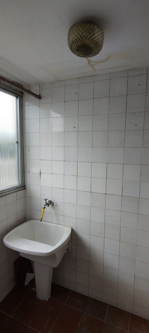 Image 3 - 299073
