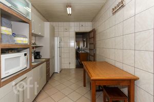 Image 22 - 299168