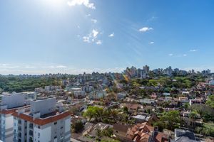 Image 16 - 299178