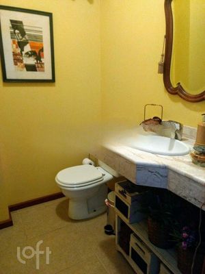 Image 19 - 299294