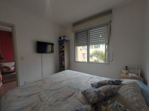 Image 11 - 299335