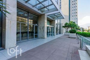 Image 31 - 299467