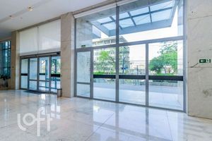 Image 30 - 299467