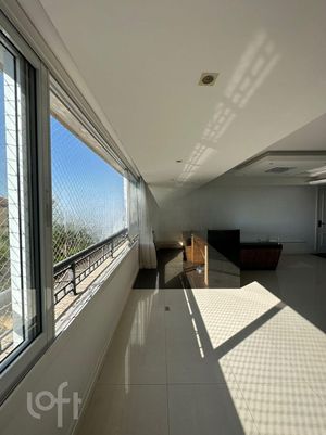 Image 27 - 299593