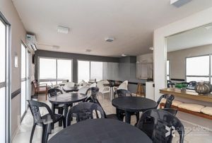 Image 18 - 299638