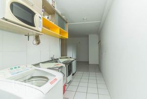 Image 3 - 299638