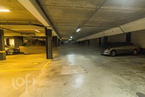 Image 76 - 299656