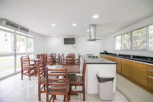 Image 32 - 299675