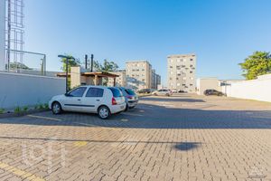 Image 28 - 299815
