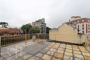 Image 11 - 299882