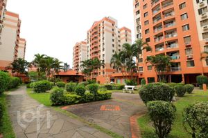 Image 13 - 299949