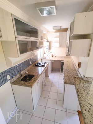 Image 4 - 300112