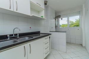 Image 17 - 300146