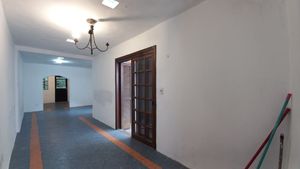 Image 12 - 300153