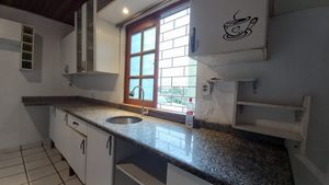 Image 4 - 300153