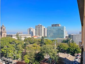 Image 31 - 300187