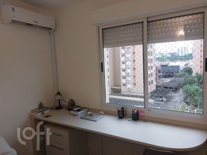 Image 8 - 300244