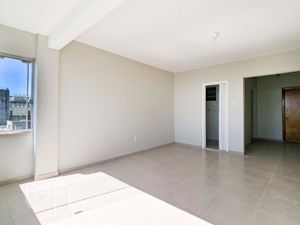 Image 21 - 300315