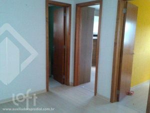 Image 4 - 300498