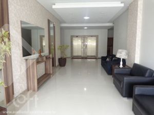 Image 20 - 300789