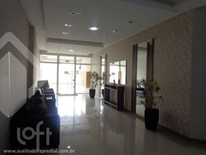 Image 21 - 300789