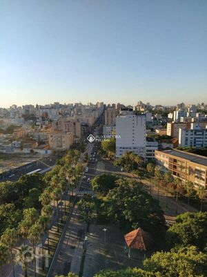 Image 32 - 301068