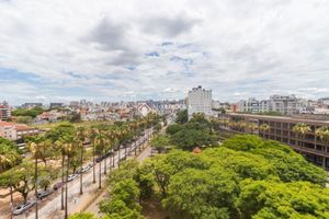 Image 8 - 301068
