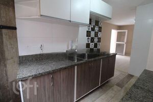 Image 1 - 301075