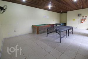 Image 20 - 301075