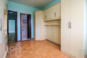 Image 10 - 301138