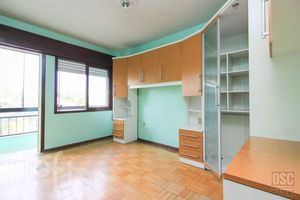 Image 11 - 301138