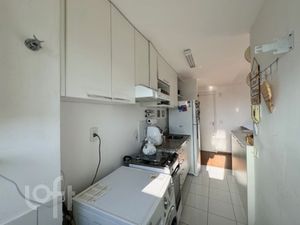 Image 23 - 301140