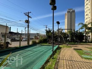 Image 28 - 301140