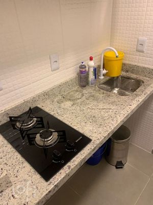 Image 10 - 301273