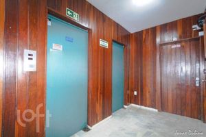 Image 21 - 301293