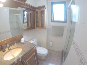 Image 11 - 301301
