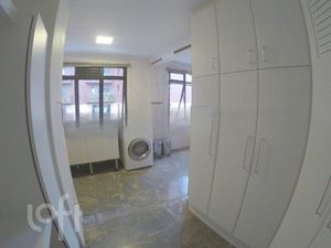 Image 10 - 301301