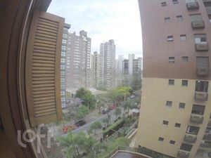 Image 16 - 301301