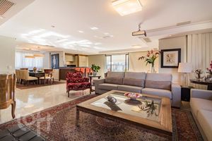 Image 21 - 301475