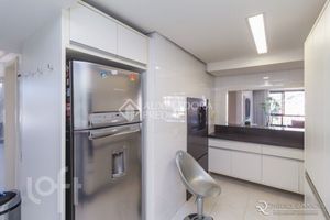 Image 6 - 301505