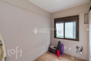 Image 11 - 301653