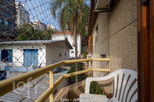 Image 17 - 302029