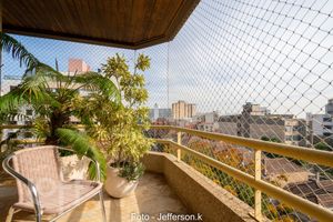 Image 15 - 302029