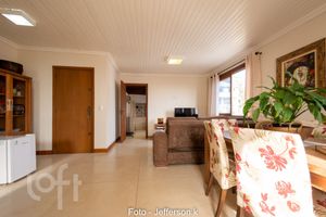 Image 6 - 302029