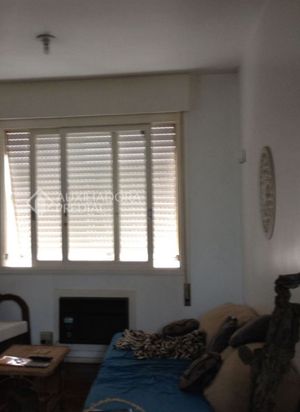 Image 3 - 302040
